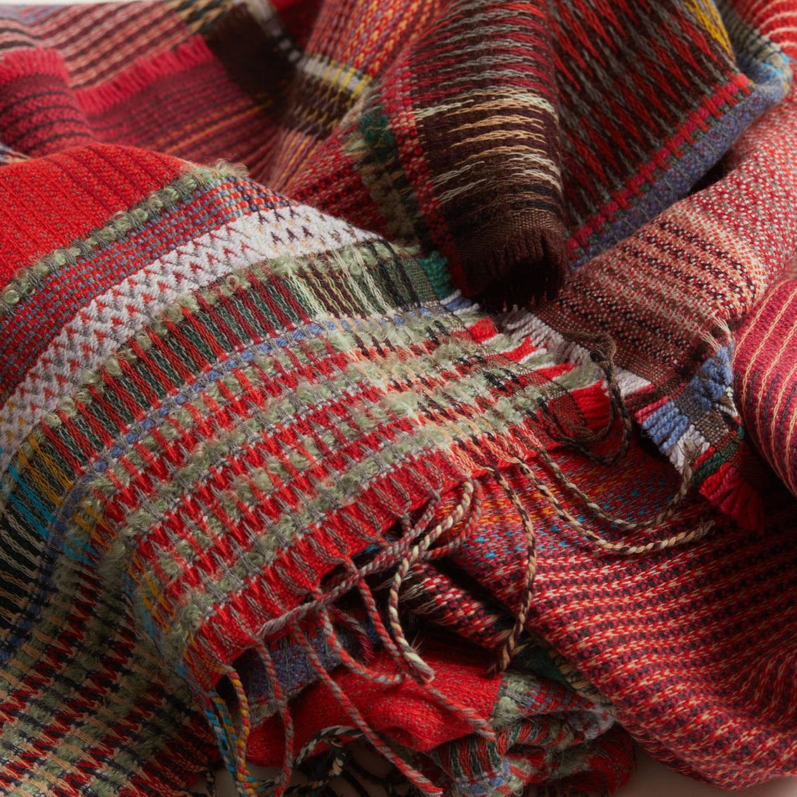 Ortensia Scarf - Ruby