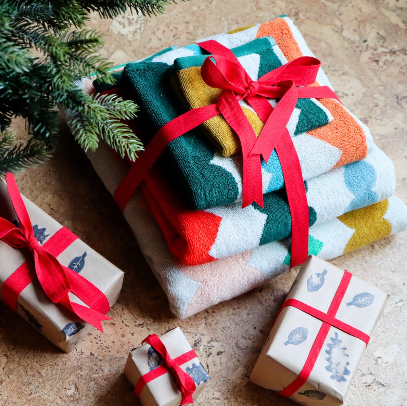 Mixed Fizz Hand Towel