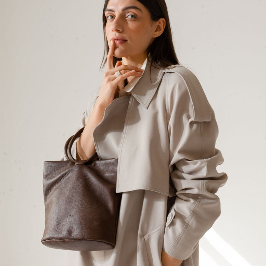 Oasis Handbag - Dark Brown