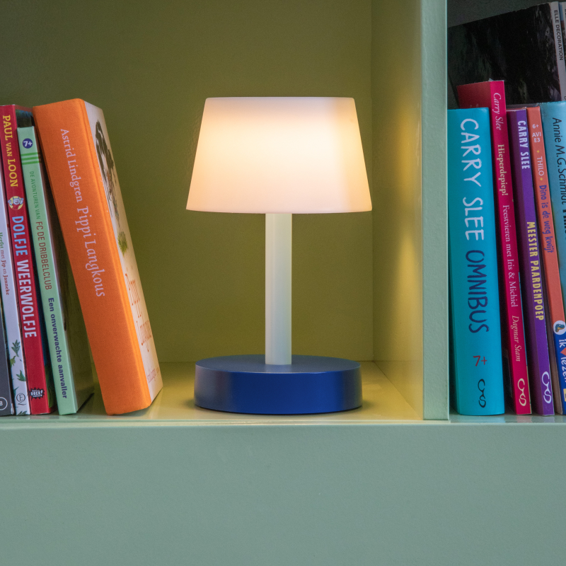 Fritz Table Lamp - Sky