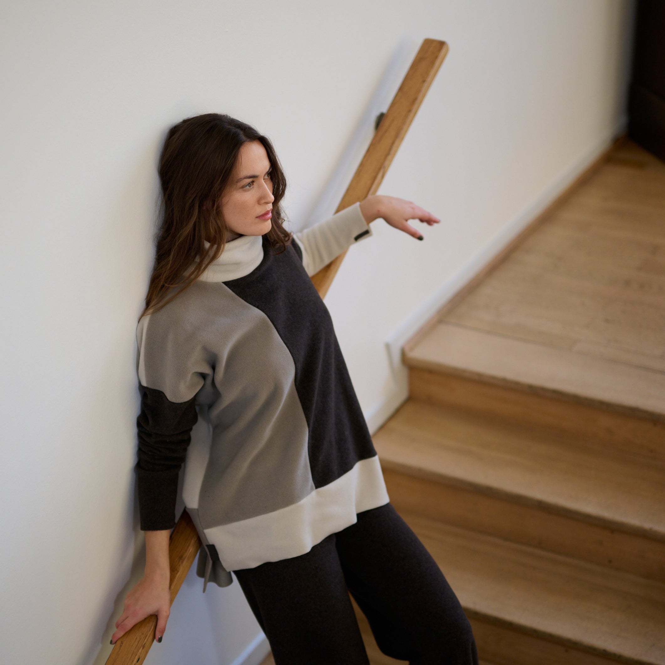 Patch Sweater - Olive / Kit