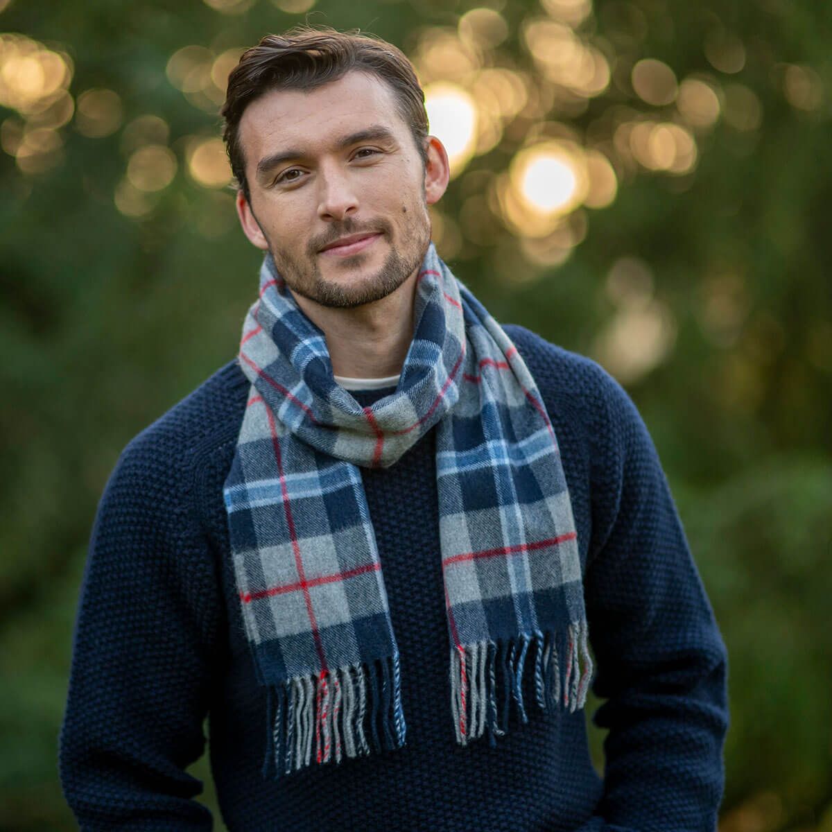 Beau Luxury Cashmere Scarf - Douglas Navy