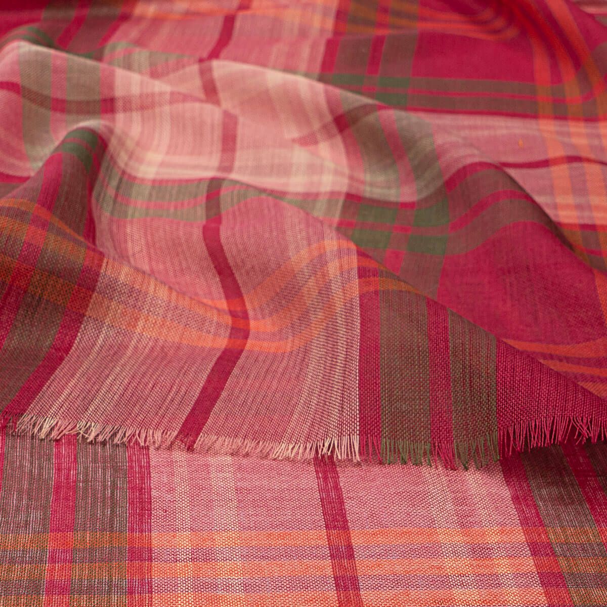 Alba Fine Merino Stole - Lochcarron Hunting Rose