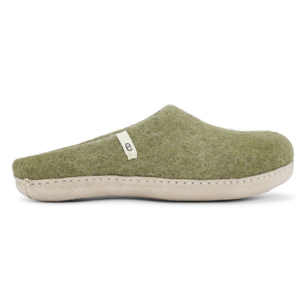 Olive green wool felt slipper with a light beige sole.