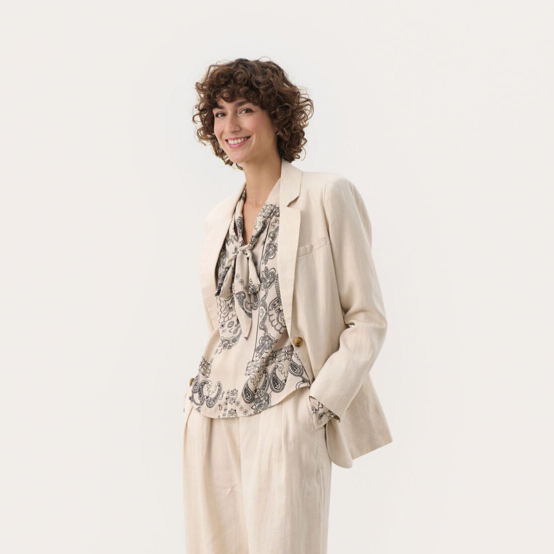 Nyan Blazer - French Oak