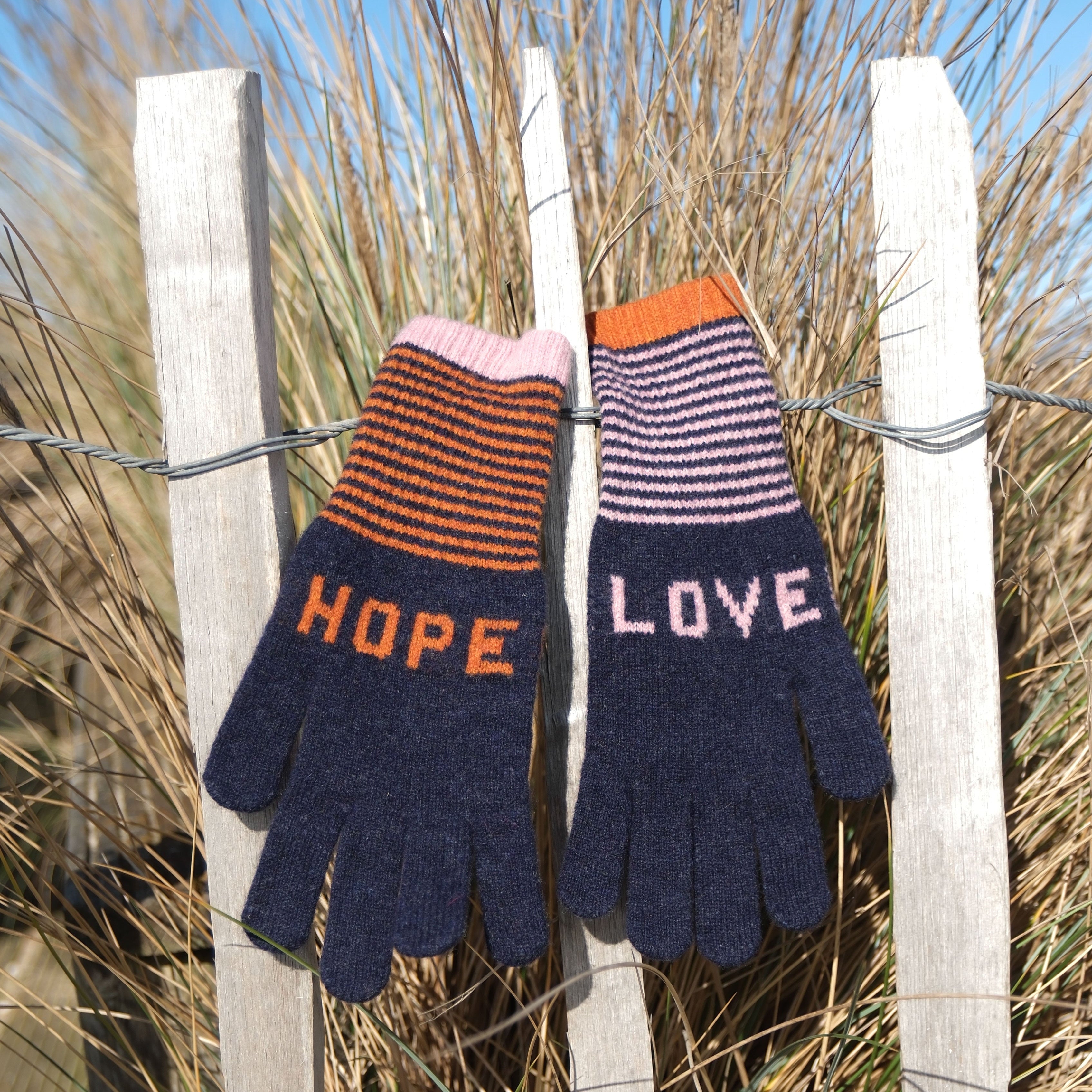 Love and Hope Gloves - Autumn Berry