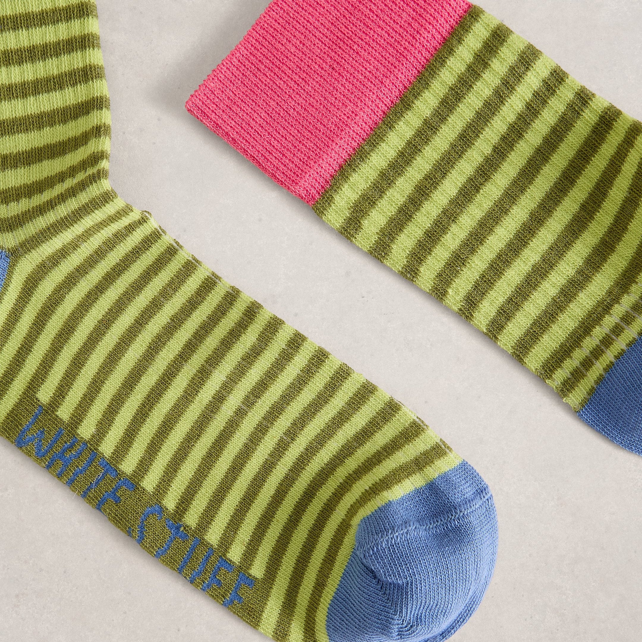 Thin Stripe Ankle Socks - Mid Green