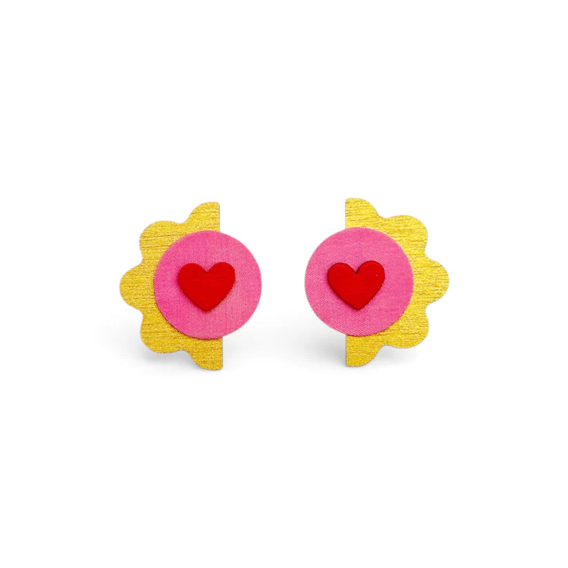 Lover's Wave Stud Earrings
