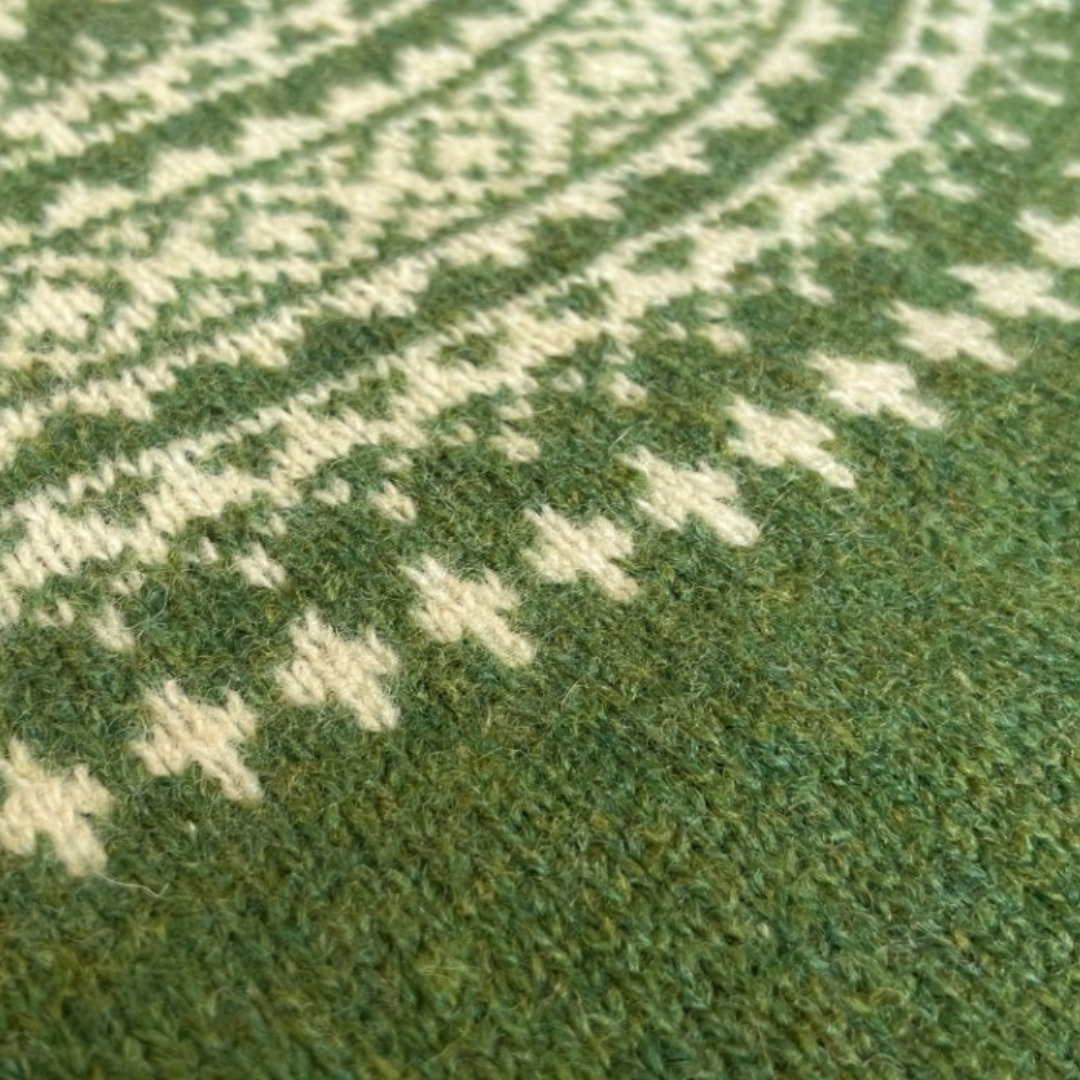 Men's Fairisle Yoke Jumper - Baize and Vanilla