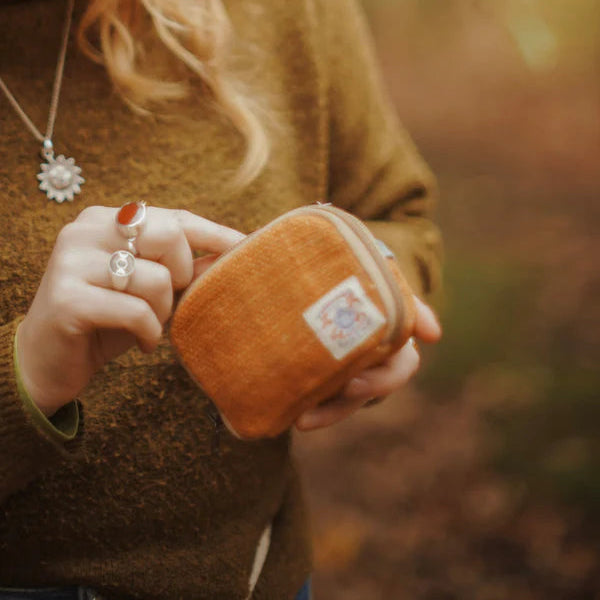 Essentials Pouch - Sunset Brown