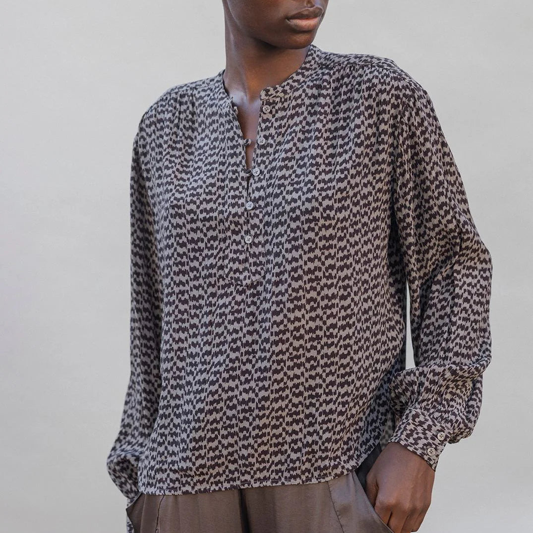 Katlyn Pattern Blouse - Coffee