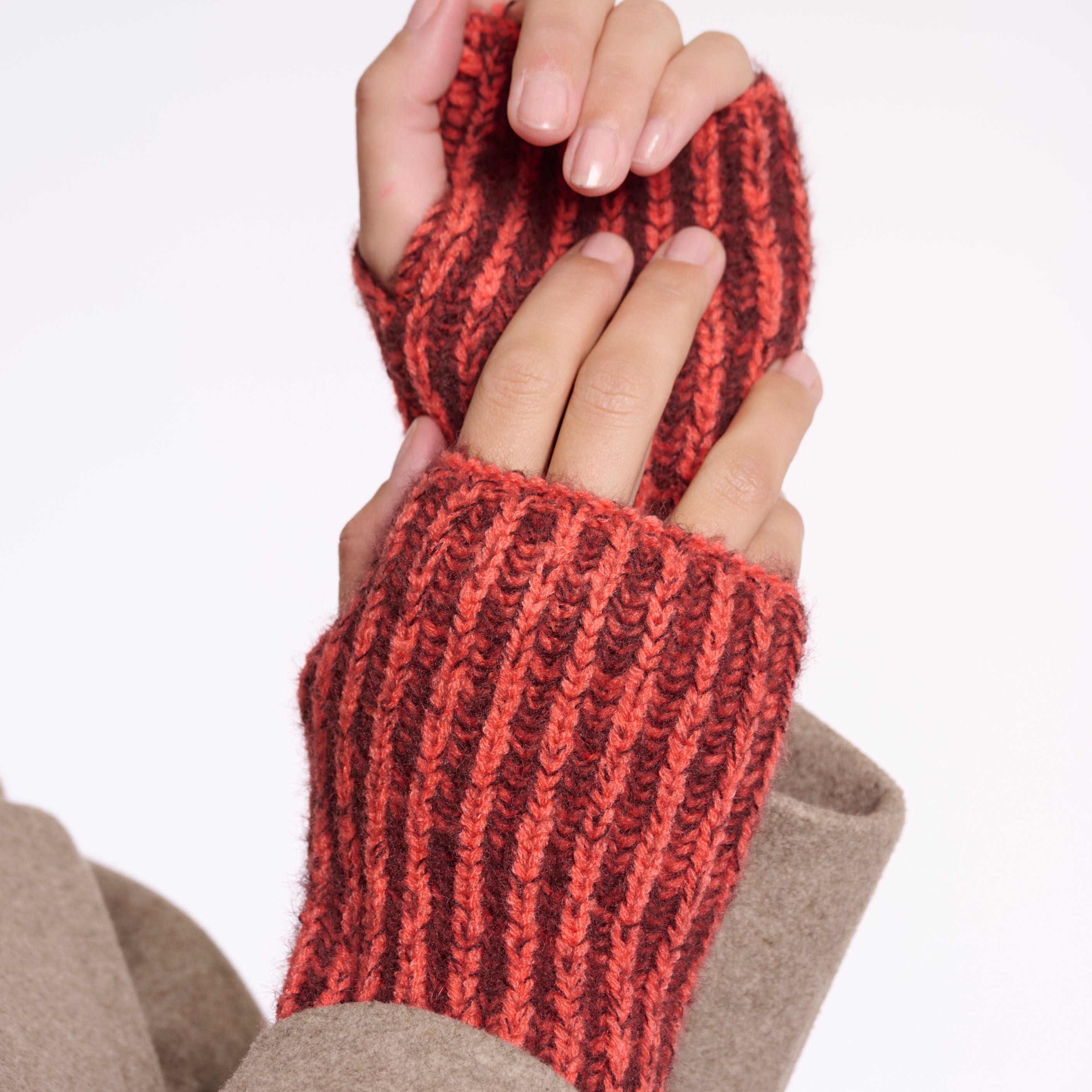 Aidrik Fingerless Gloves - Bright Coral