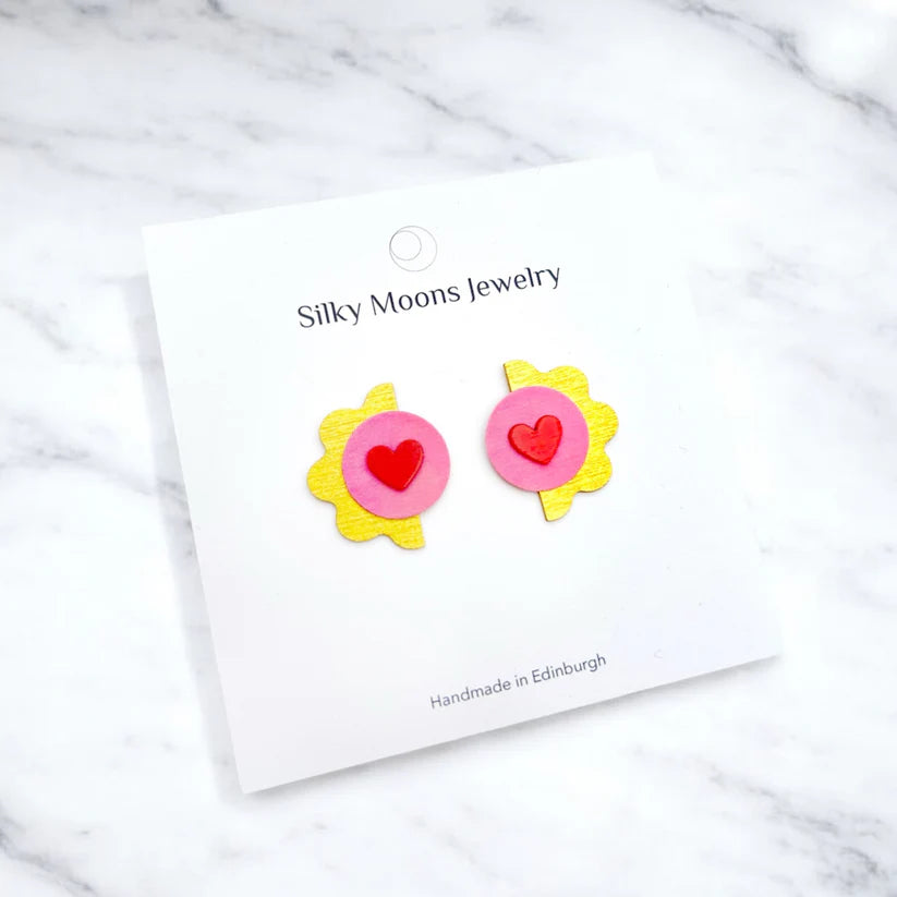 Lover's Wave Stud Earrings