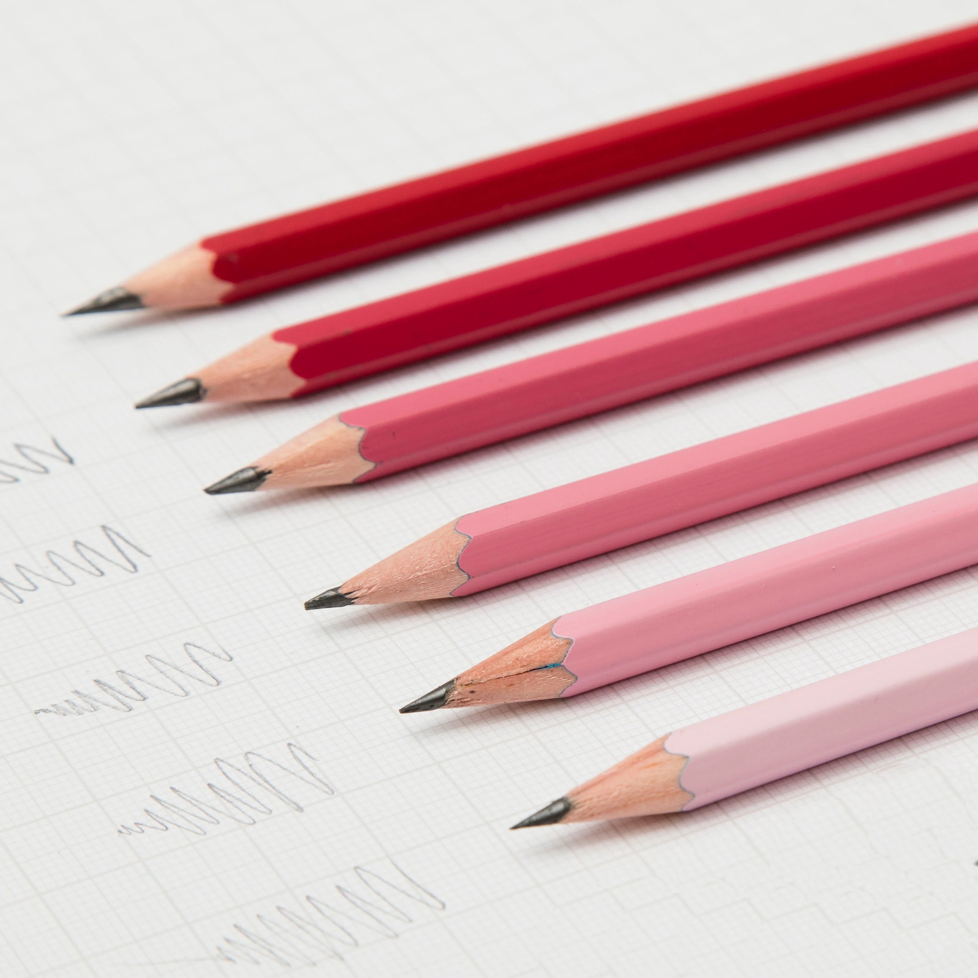 Gradient Sketching Pencils - Pink