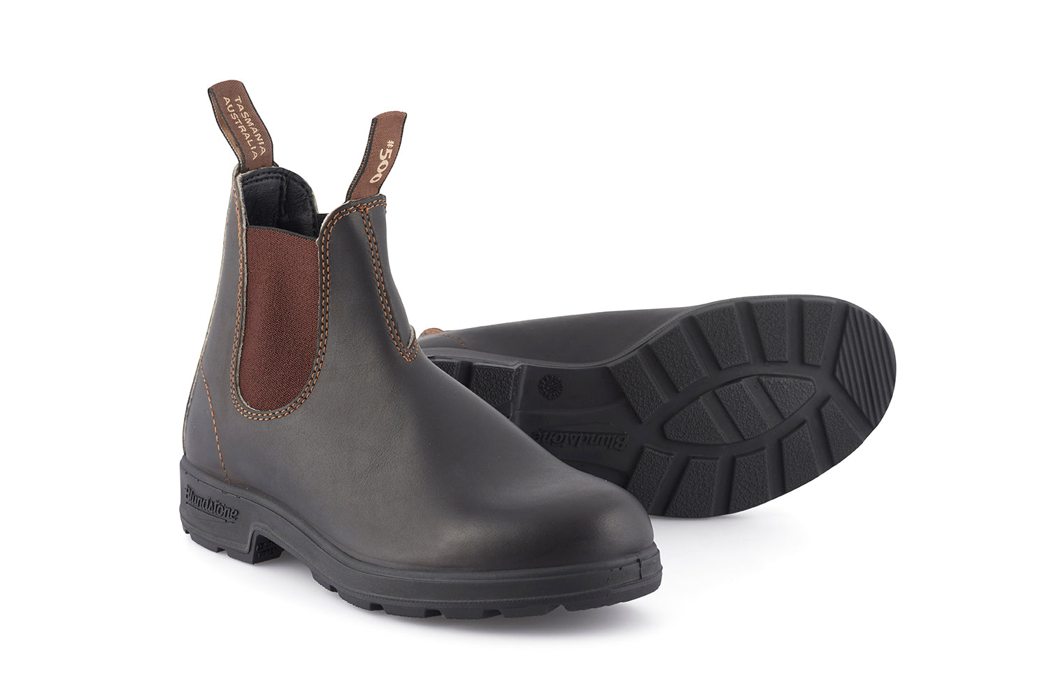 Pair of dark brown Blundstone #500 Chelsea boots with brown elastic side panels and a rugged black sole.