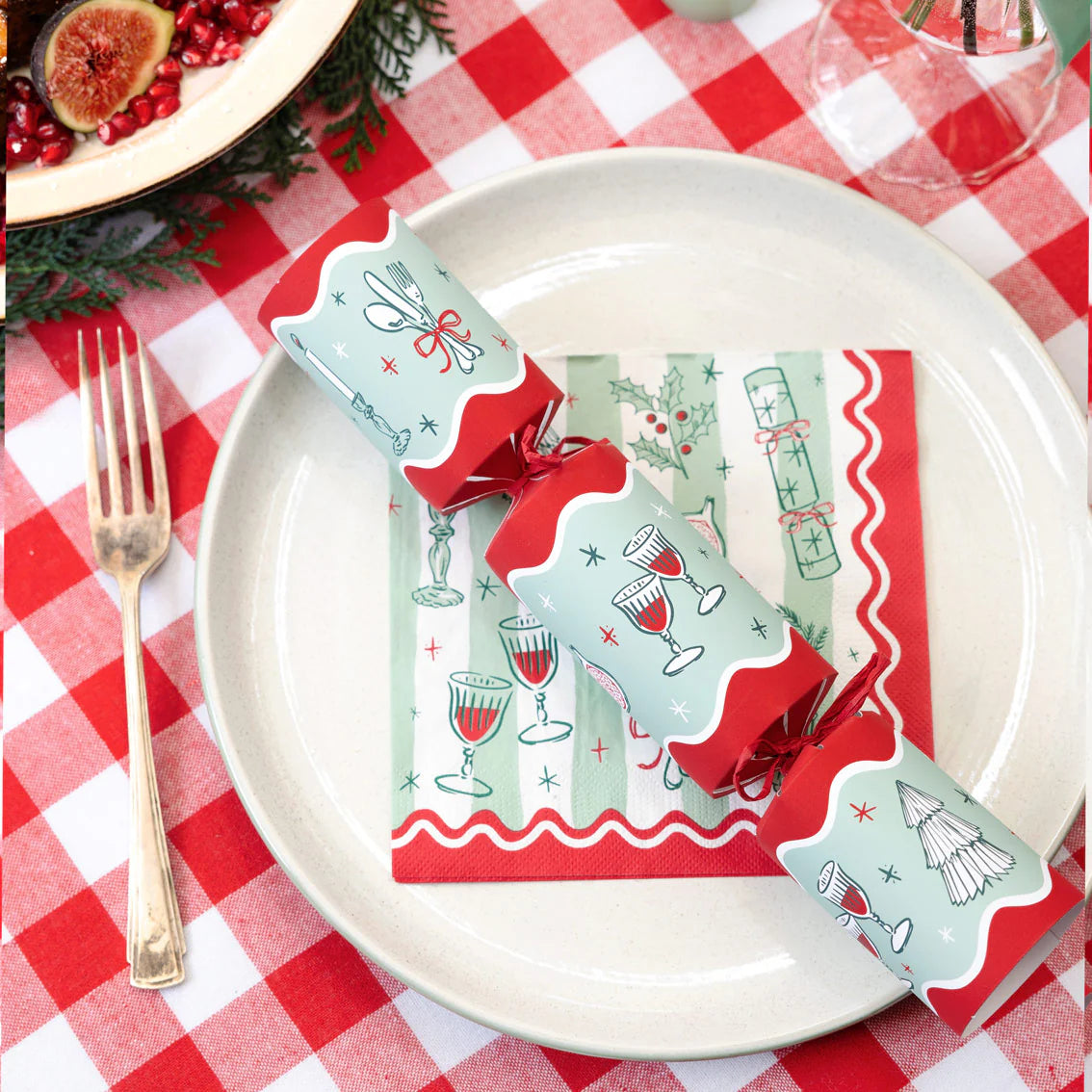 Bon Noel Green Christmas Crackers - 6 Pack