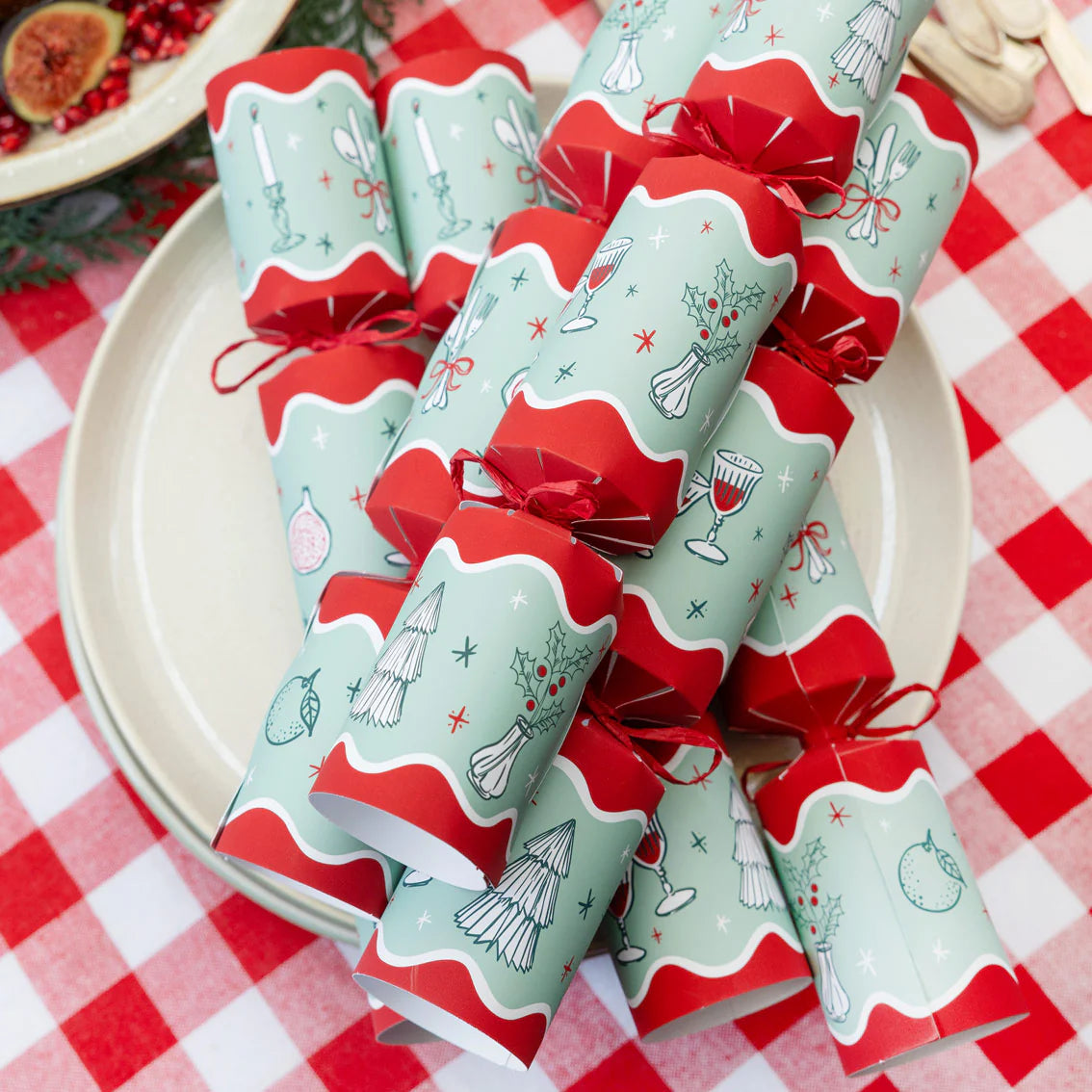 Bon Noel Green Christmas Crackers - 6 Pack