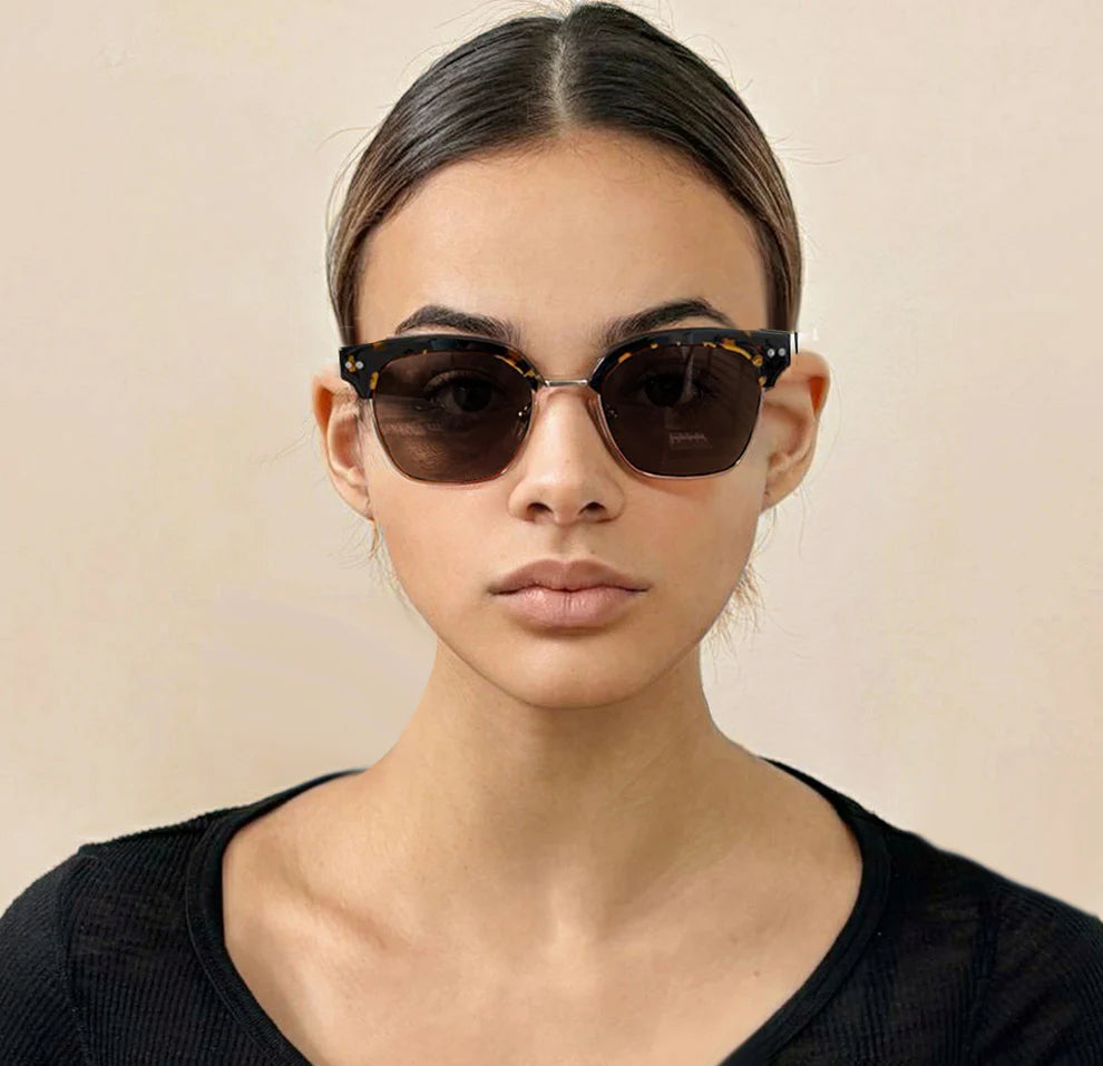 CUT 104 Sunglasses - Dark Tort / Brown