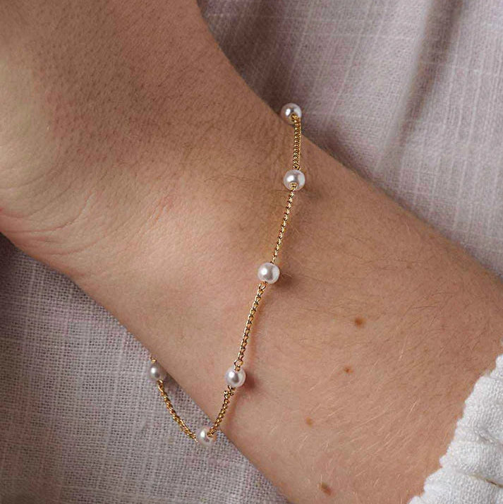 Gaia Pearl Chain Bracelet