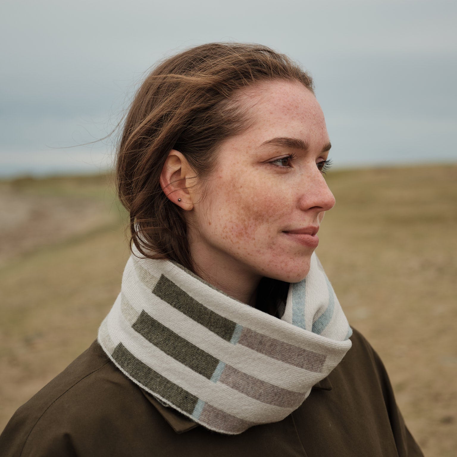 Harbour Circle Scarf - Paper, Moss & Haar