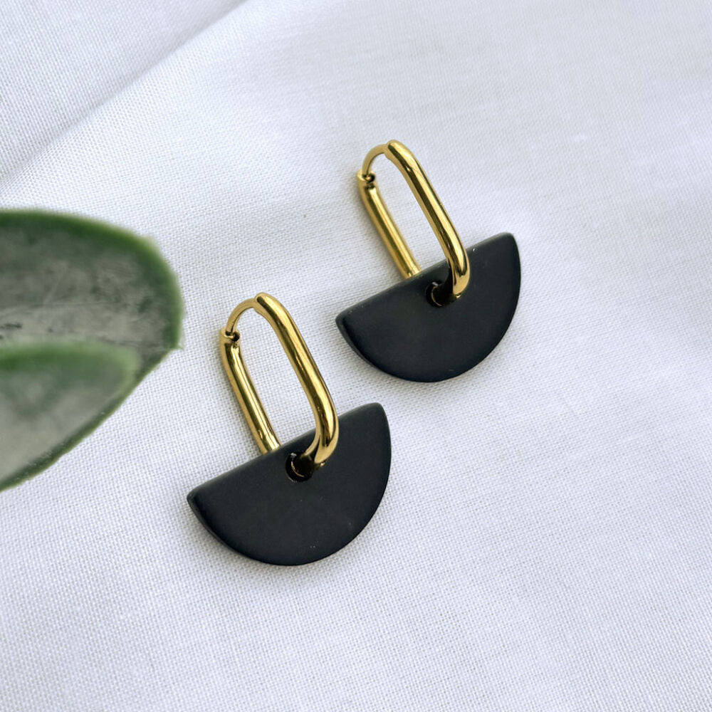 Everyday Elegance - Lever Arch Hoop Earrings - Black
