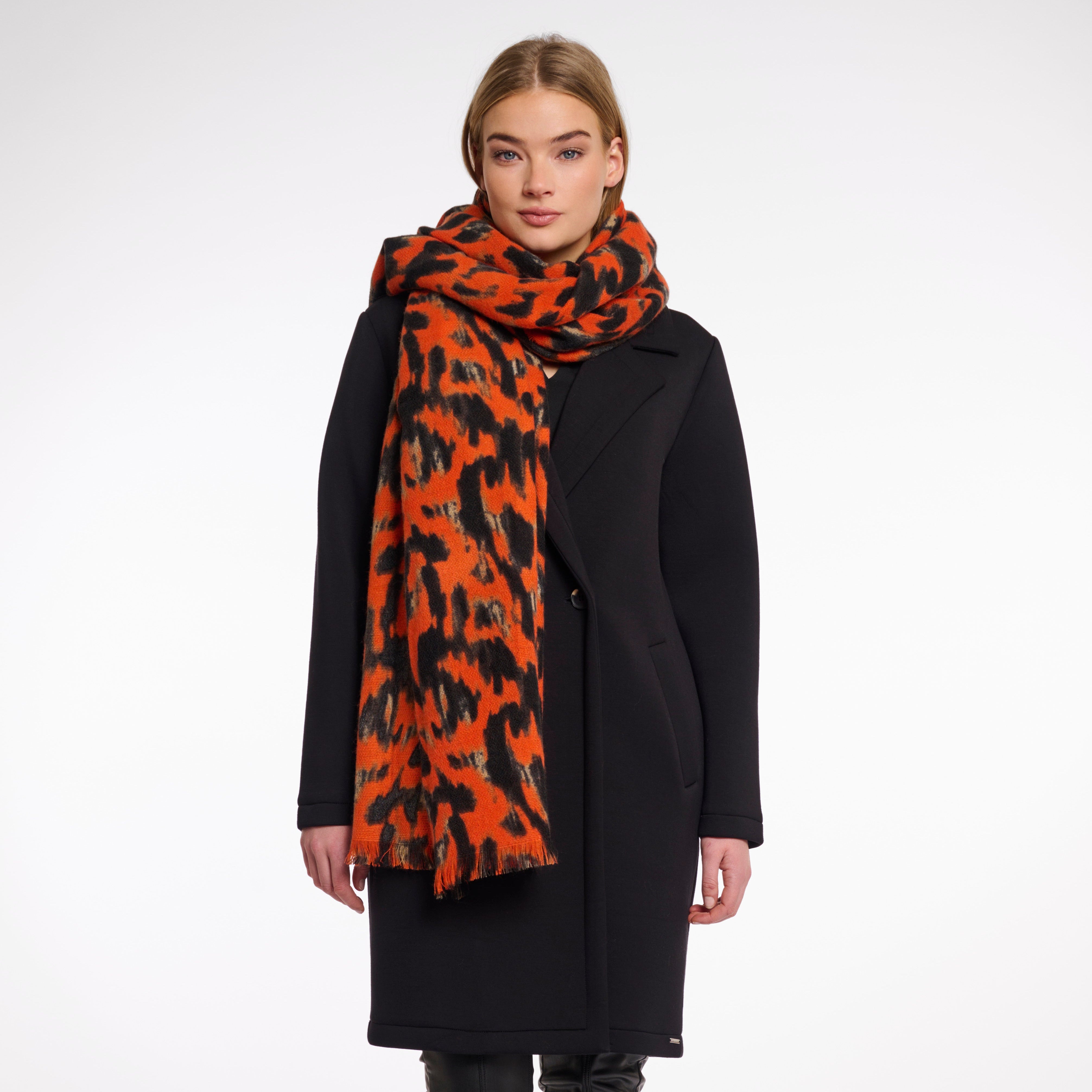 Malin Scarf - Fire Animal