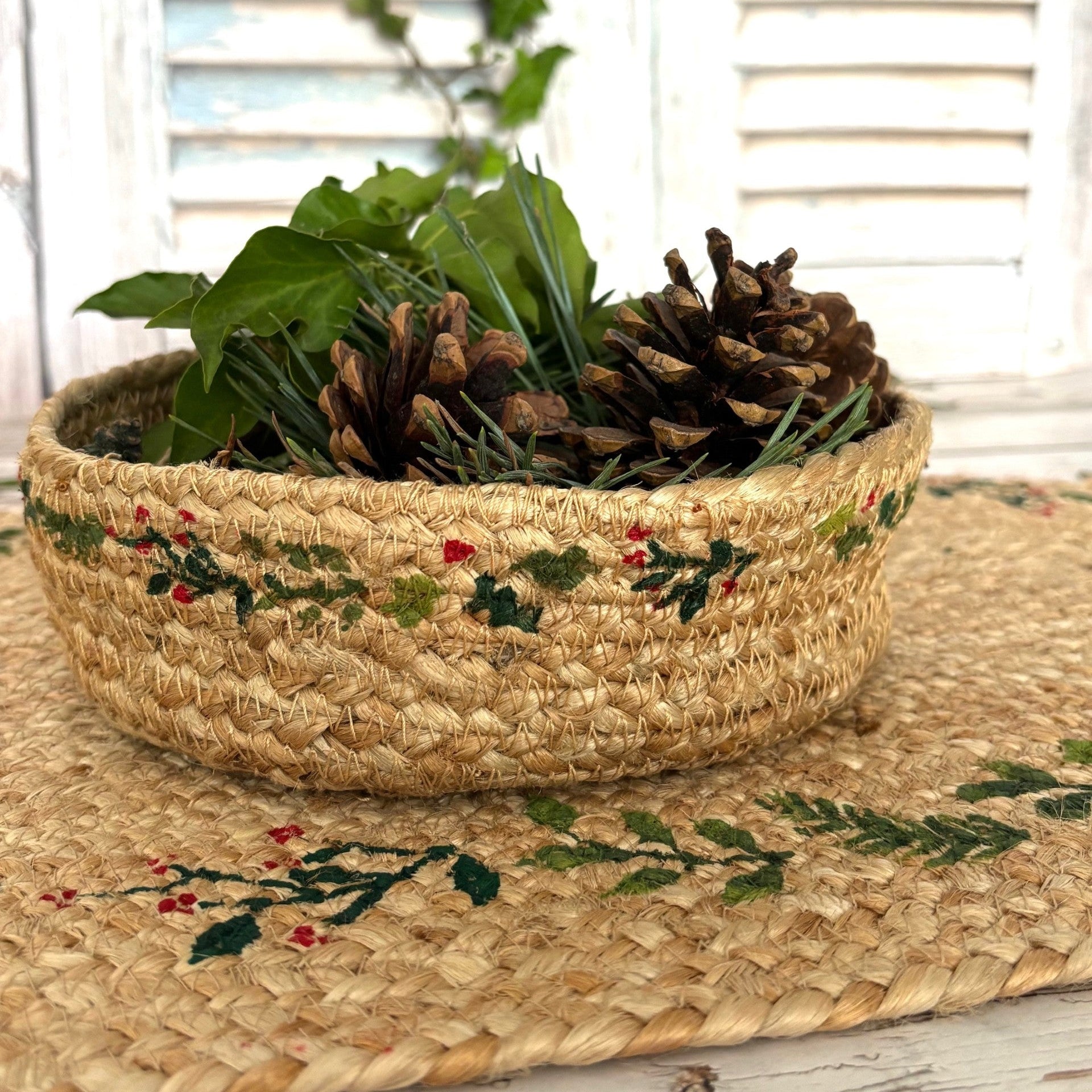 Natural Christmas Jute Mini Basket