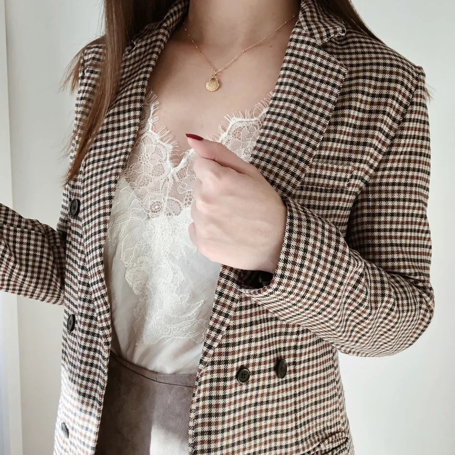 Compostella Shell Pendant Nceklace