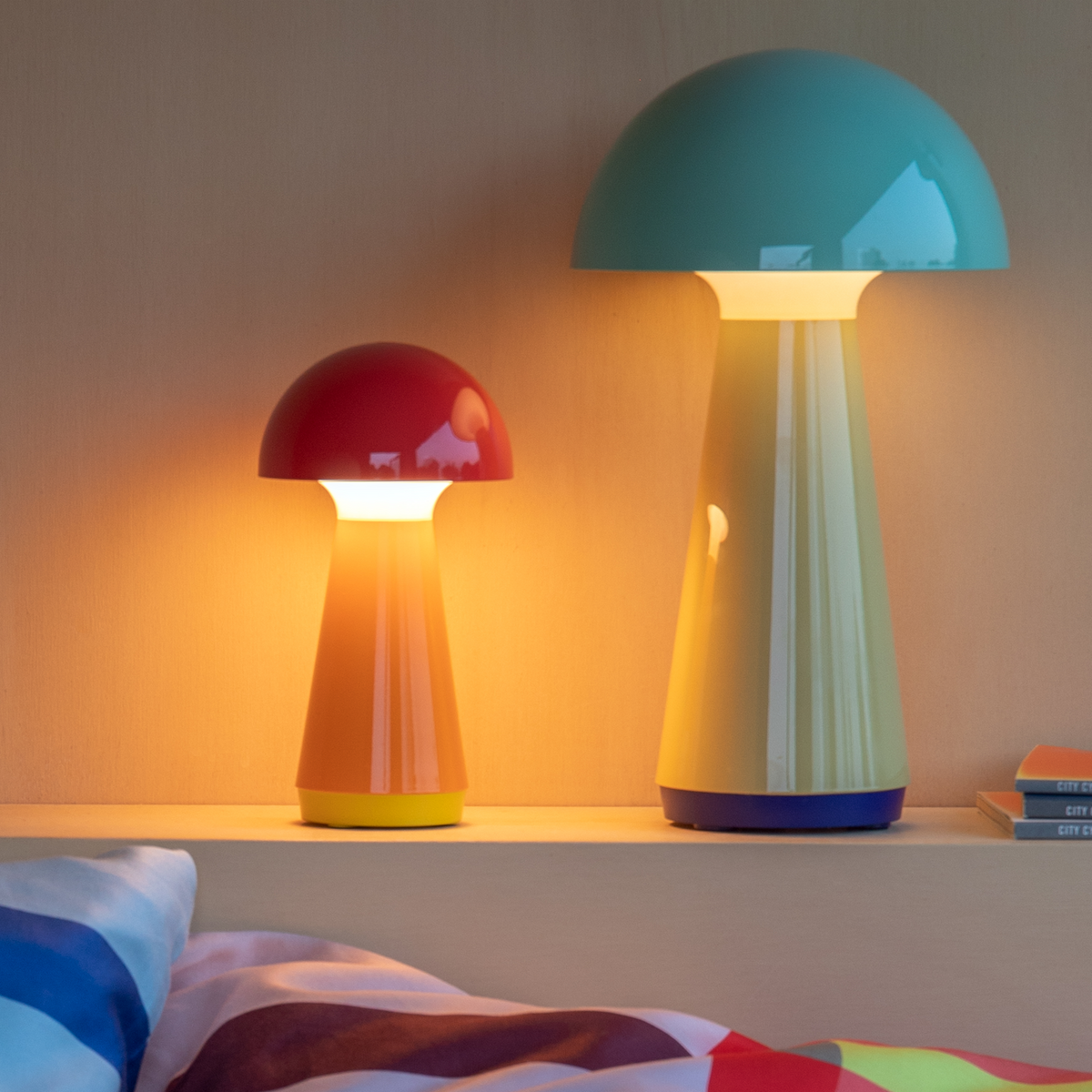 Bobbi Table Lamp - Coral