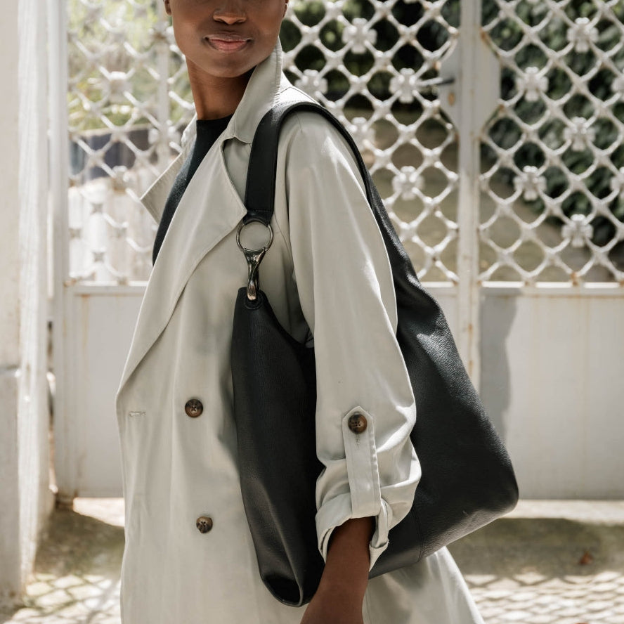 Jackpot Leather Shoulder Bag - Black