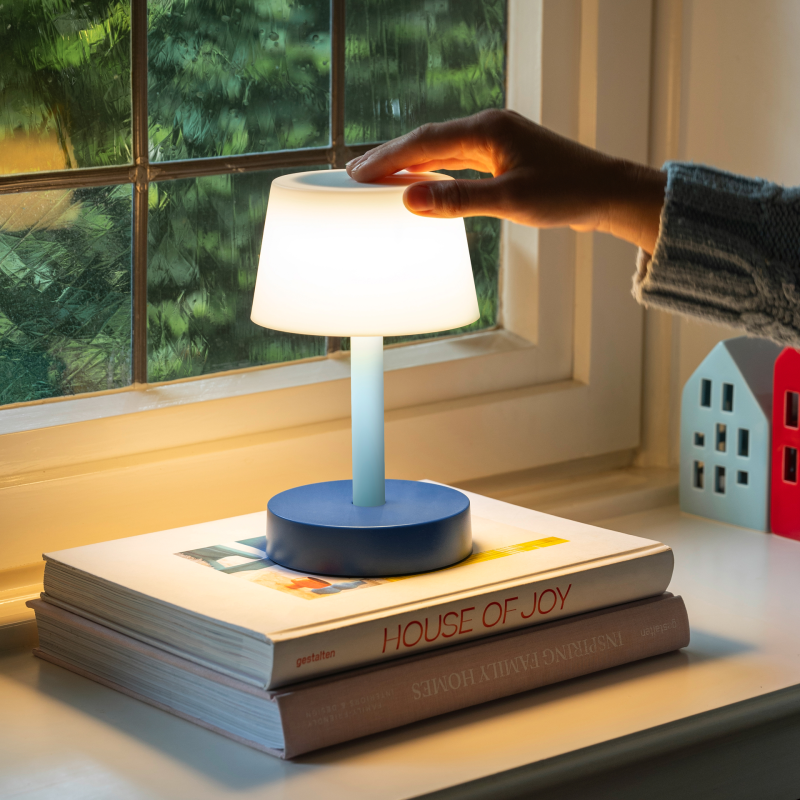 Fritz Table Lamp - Sky