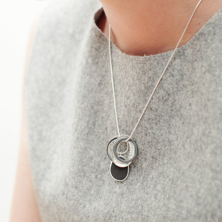 Pebble Pendant With Ridged Hoop