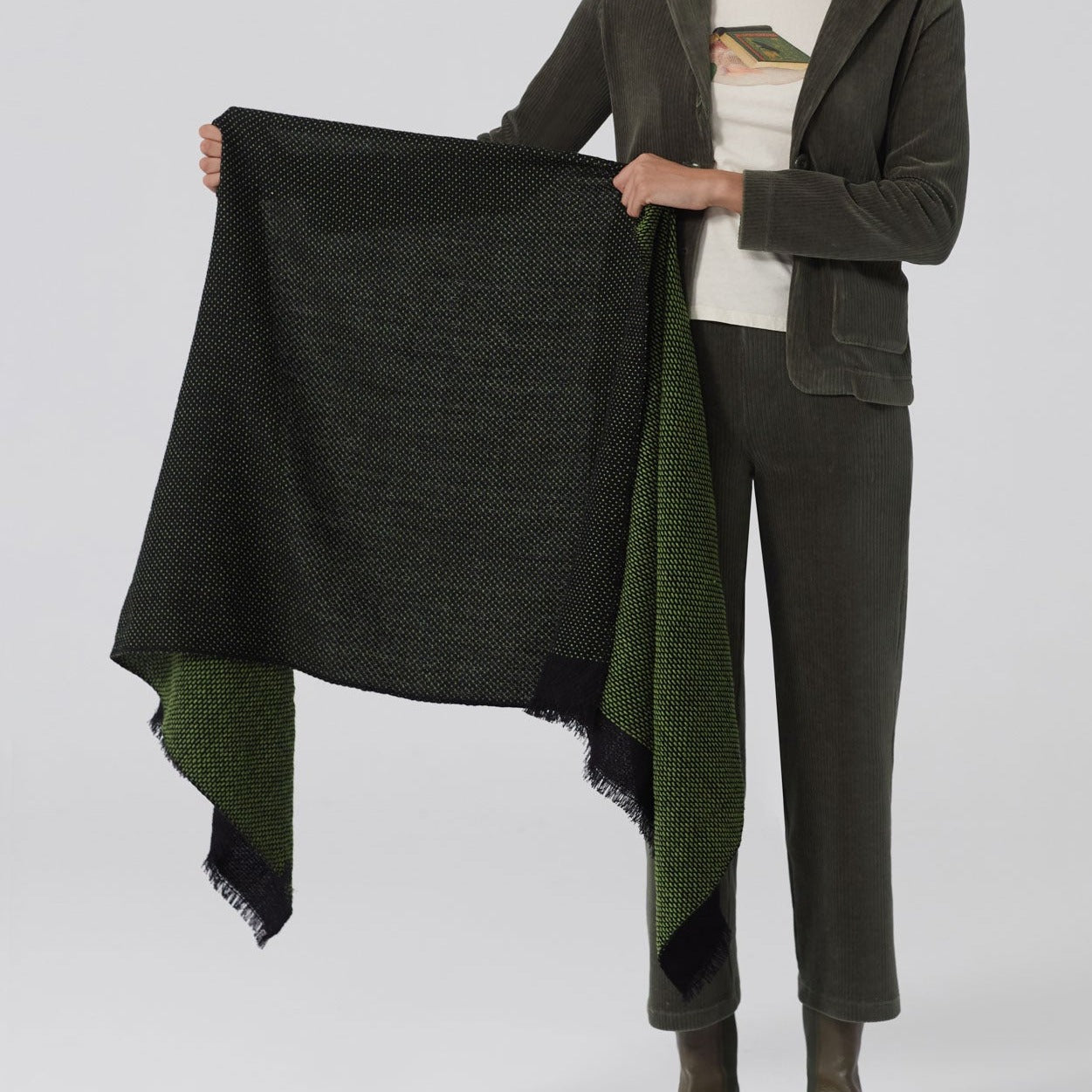 nice things scarf